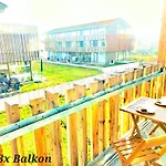 Prázdninový dům Tropical Island 23b - Seesicht - Massage - Bbq - Billiard - Tischkicker - Trambolin - Penthouse - Parkplatz Ohningen