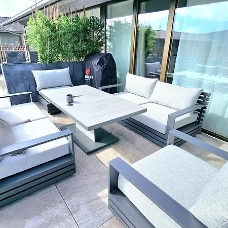 Tropical Island 23b - Seesicht - Massage - Bbq - Billiard - Tischkicker - Trambolin - Penthouse - Parkplatz Ohningen