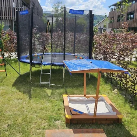 Tropical Island 23b - Seesicht - Massage - Bbq - Billiard - Tischkicker - Trambolin - Penthouse - Parkplatz * Ohningen